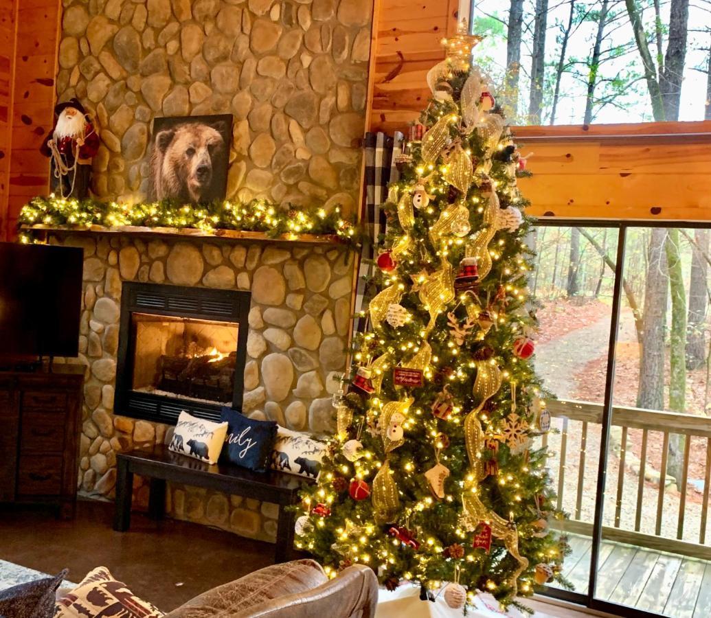 Hickory Bear - Cabin Surrounded By Pines, Sleeps 10, Hot Tub, Fire Pit, Arcade, Foosball Table & Deck Slide Broken Bow Extérieur photo